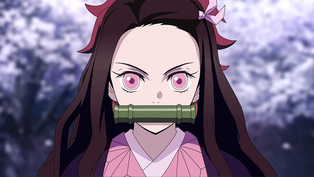 Tại sao khi Nezuko hóa quỷ lại phải ngậm ống tre?