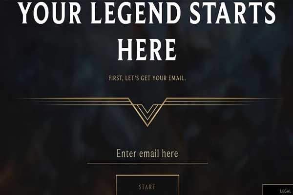 Nhấn vào "enter email here" để tiếp tục